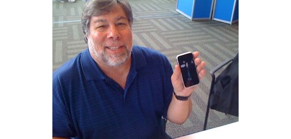 Woz vil have en større iPhone