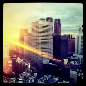 Instagram reaches 100 million users