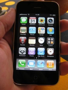 iPhone 3GS on t��ll� - t�ss� Puhelinvertailu.comin ensikokemukset