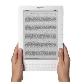 Amazon esitteli isomman e-kirjalukija Kindle DX:n