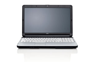Fujitsu Lifebook A530 (P6000 / 250 GB / 1366x768 / 2048 MB / Intel HD / Windows 7 Professional)