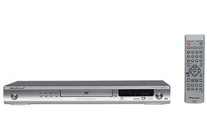 Pioneer DV-585A