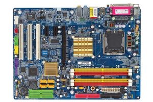 Gigabyte GA-8I945G Pro