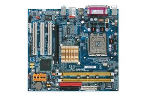 Gigabyte GA-8I945GME