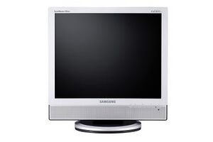 Samsung SyncMaster 741MP