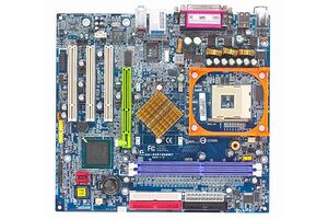 Gigabyte GA-8IG1000MT