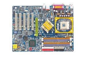 Gigabyte GA-8IPE1000 Pro2-W